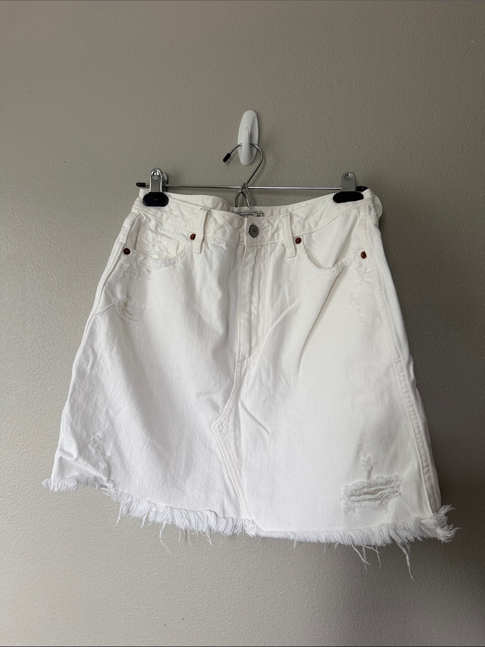 Abercrombie & Fitch Zoe Natural Rise Vintage A-Line Denim Skirt, White, 6/28